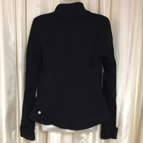 Lululemon Forme Jacket II. - Picture 4 of 8